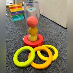 LOVEVERY Clear Stacking Tube With Rings Months 9-10 The Explorer Kit